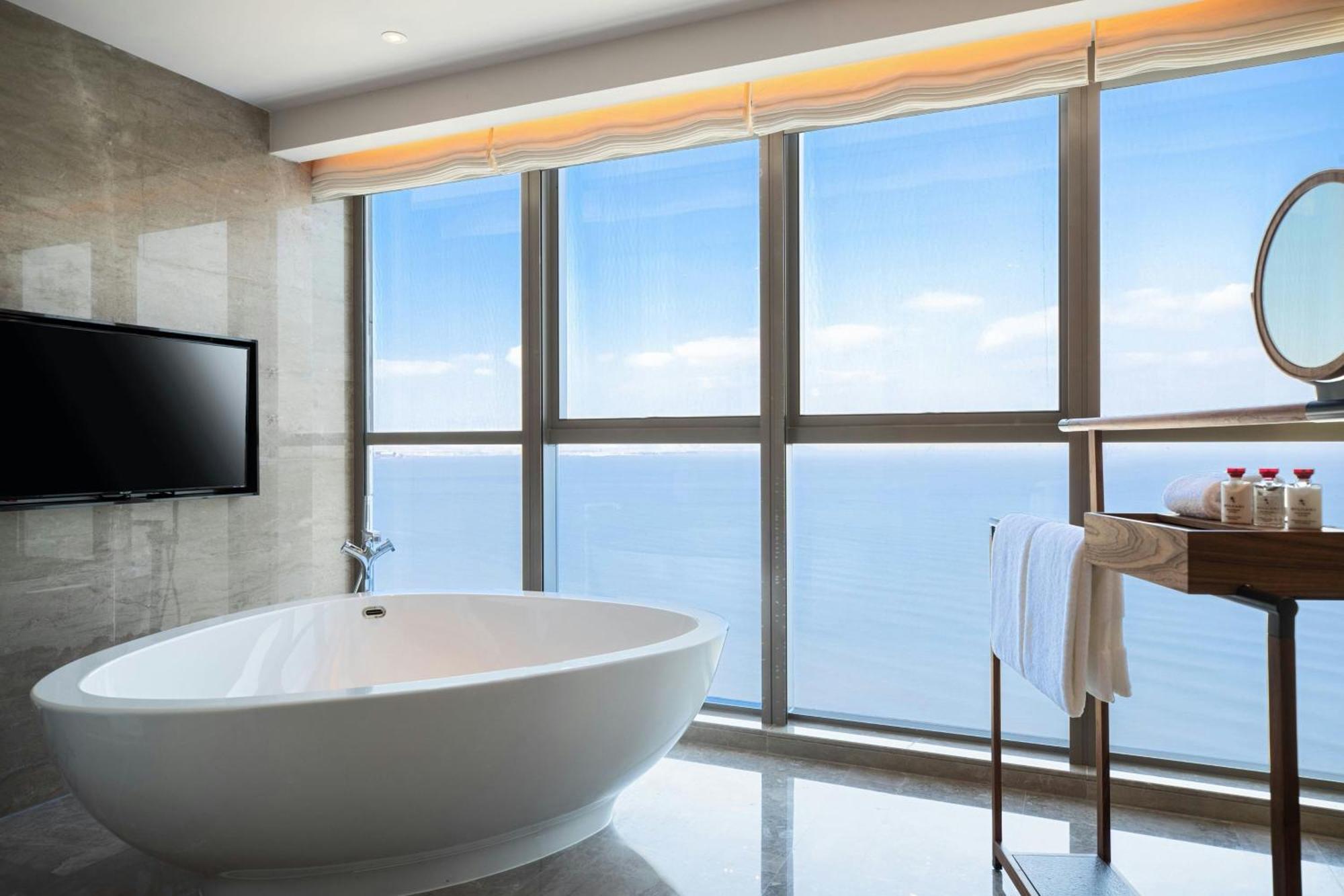 Yantai Marriott Hotel Exterior foto